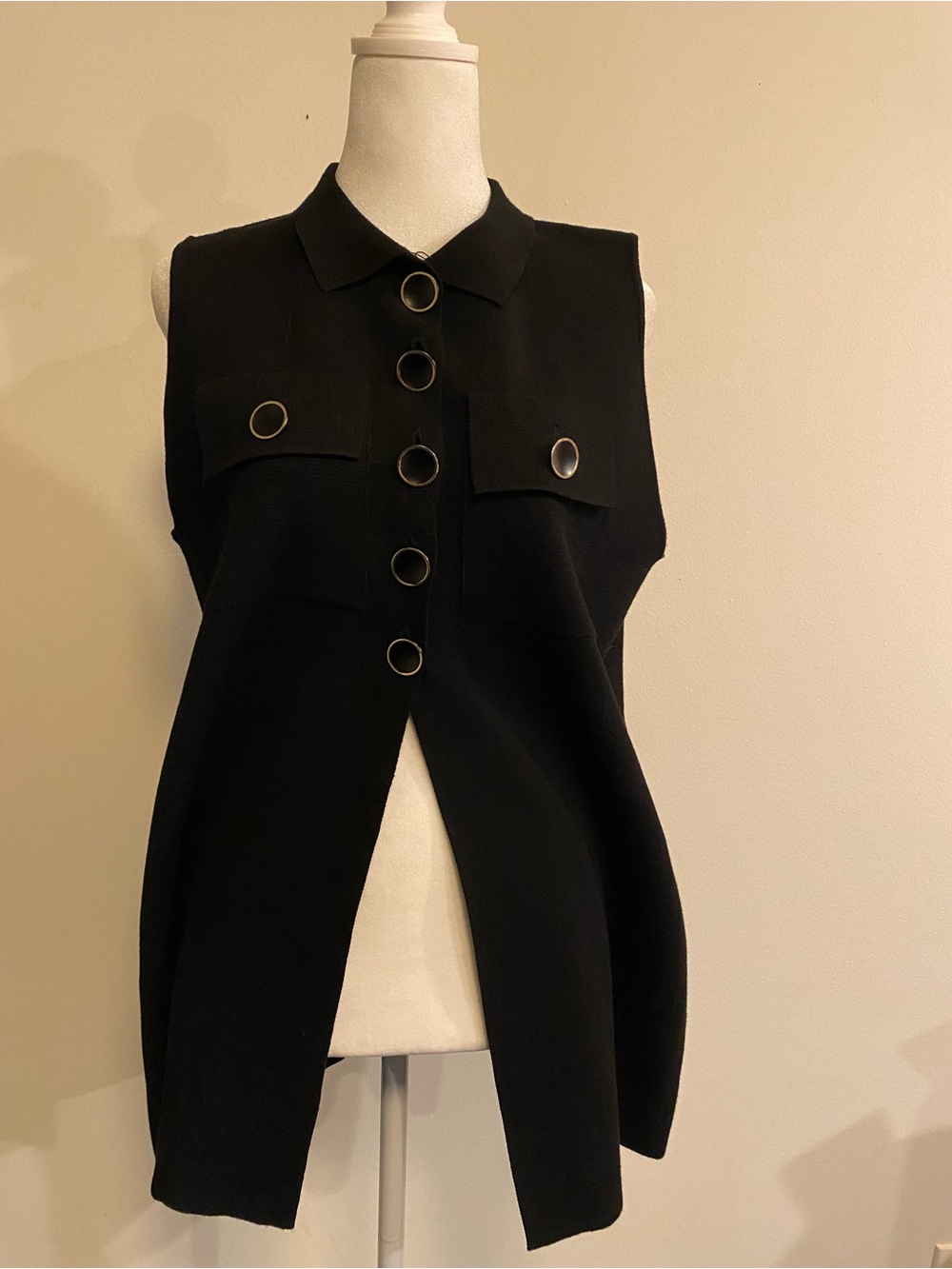ZARA Sleeveless Black Knitted Cardigan/ Vest  with Gold Ring Buttons size Large